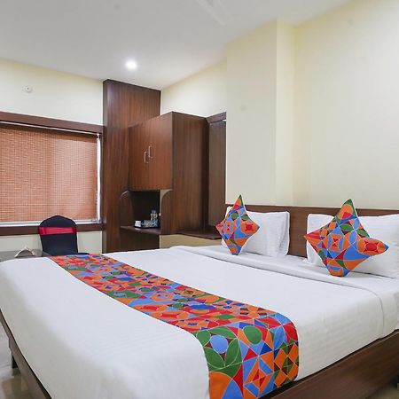 Fabhotel Gvr Grand Vijayawada Exterior photo