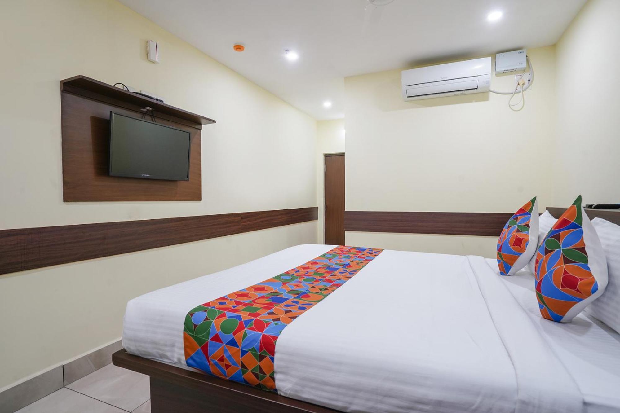 Fabhotel Gvr Grand Vijayawada Exterior photo