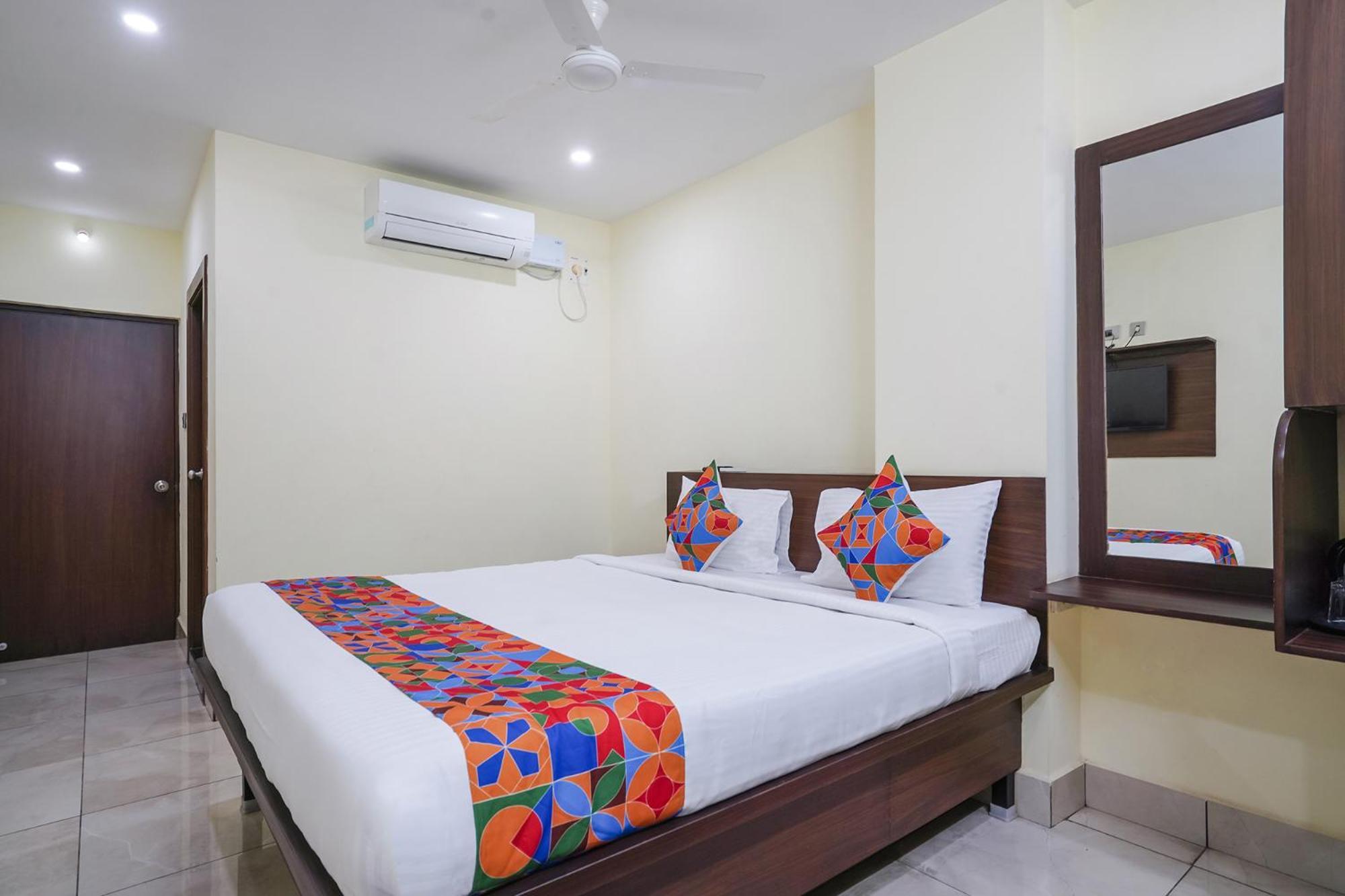 Fabhotel Gvr Grand Vijayawada Exterior photo